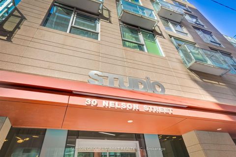 Photo 3 at 1008 - 30 Nelson Street, Waterfront Communities C1, Toronto