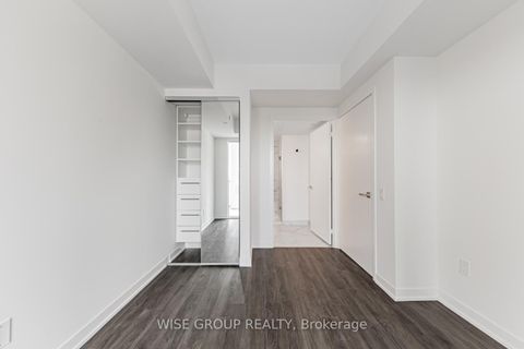 Photo 9 at 444 - 500 Wilson Avenue, Clanton Park, Toronto