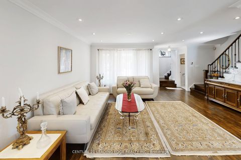 Photo 4 at 148 Stephen Street, North Richvale, Richmond Hill