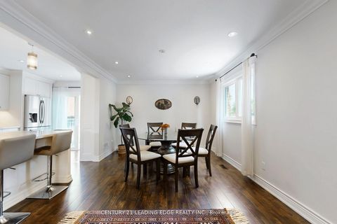 Photo 7 at 148 Stephen Street, North Richvale, Richmond Hill