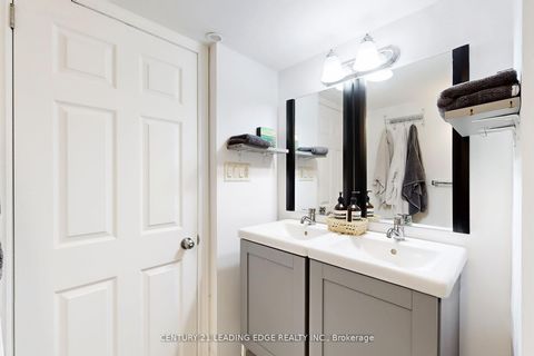 Photo 40 at 148 Stephen Street, North Richvale, Richmond Hill