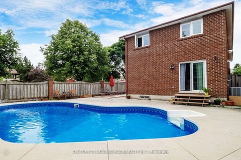 Photo 43 at 148 Stephen Street, North Richvale, Richmond Hill