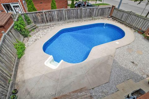 Photo 45 at 148 Stephen Street, North Richvale, Richmond Hill