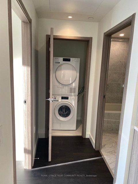 Photo 5 at #3906 - 95 Mcmahon Drive, Bayview Village, Toronto