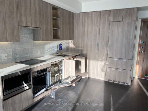 Photo 6 at #3906 - 95 Mcmahon Drive, Bayview Village, Toronto