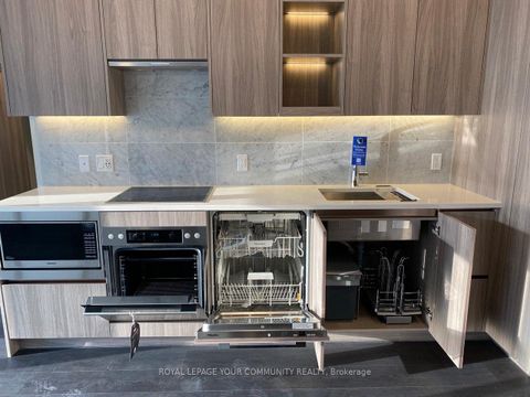 Photo 9 at #3906 - 95 Mcmahon Drive, Bayview Village, Toronto