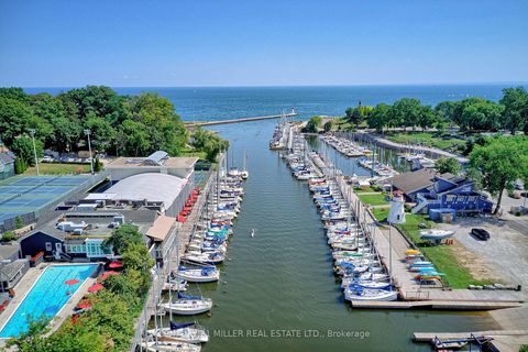 Photo 1 at 710 - 100 Lakeshore Road E, OO Old Oakville, Oakville