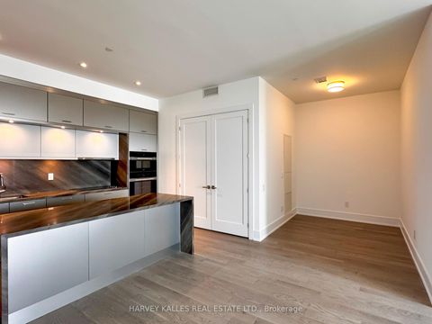 Photo 34 at 701 - 155 Merchants Wharf, Waterfront Communities C8, Toronto