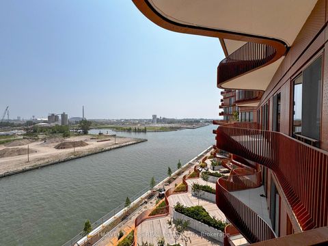 Photo 37 at 701 - 155 Merchants Wharf, Waterfront Communities C8, Toronto