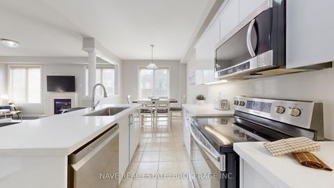 Photo 7 at 66 Lourakis Street, Jefferson, Richmond Hill