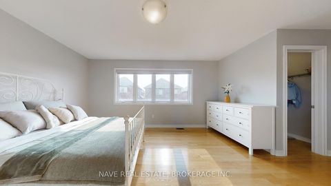 Photo 12 at 66 Lourakis Street, Jefferson, Richmond Hill