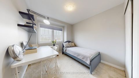 Photo 15 at 66 Lourakis Street, Jefferson, Richmond Hill