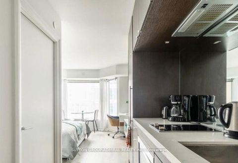 Photo 7 at 1908 - 155 YORKVILLE Avenue, Annex, Toronto