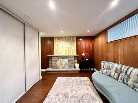 Photo 8 at 35 Lailey Crescent, Willowdale East, Toronto