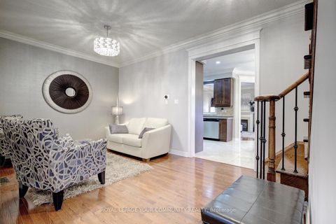 Photo 3 at 121 Mahogany Forest Drive, Patterson, Vaughan