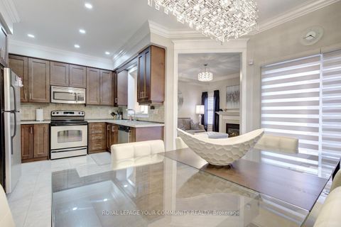 Photo 12 at 121 Mahogany Forest Drive, Patterson, Vaughan