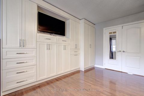 Photo 26 at 121 Mahogany Forest Drive, Patterson, Vaughan