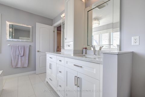 Photo 32 at 121 Mahogany Forest Drive, Patterson, Vaughan