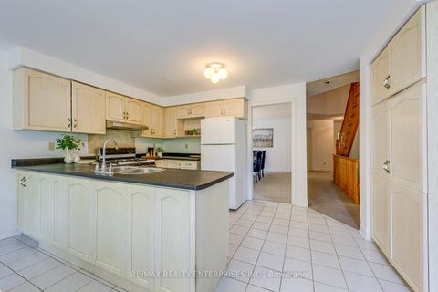 Photo 7 at 1037 Beechnut Road, CV Clearview, Oakville