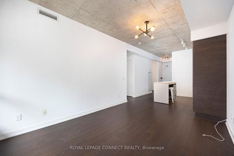 Photo 7 at 323 - 1030 King Street W, Niagara, Toronto