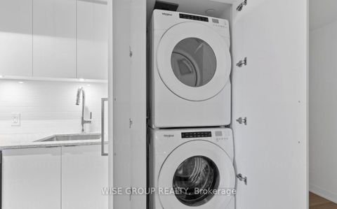 Photo 14 at 736 - 500 Wilson Avenue, Clanton Park, Toronto