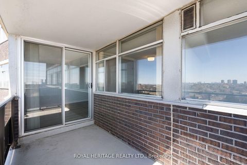 Photo 12 at 1207 - 3151 Bridletowne Circle, L'Amoreaux, Toronto