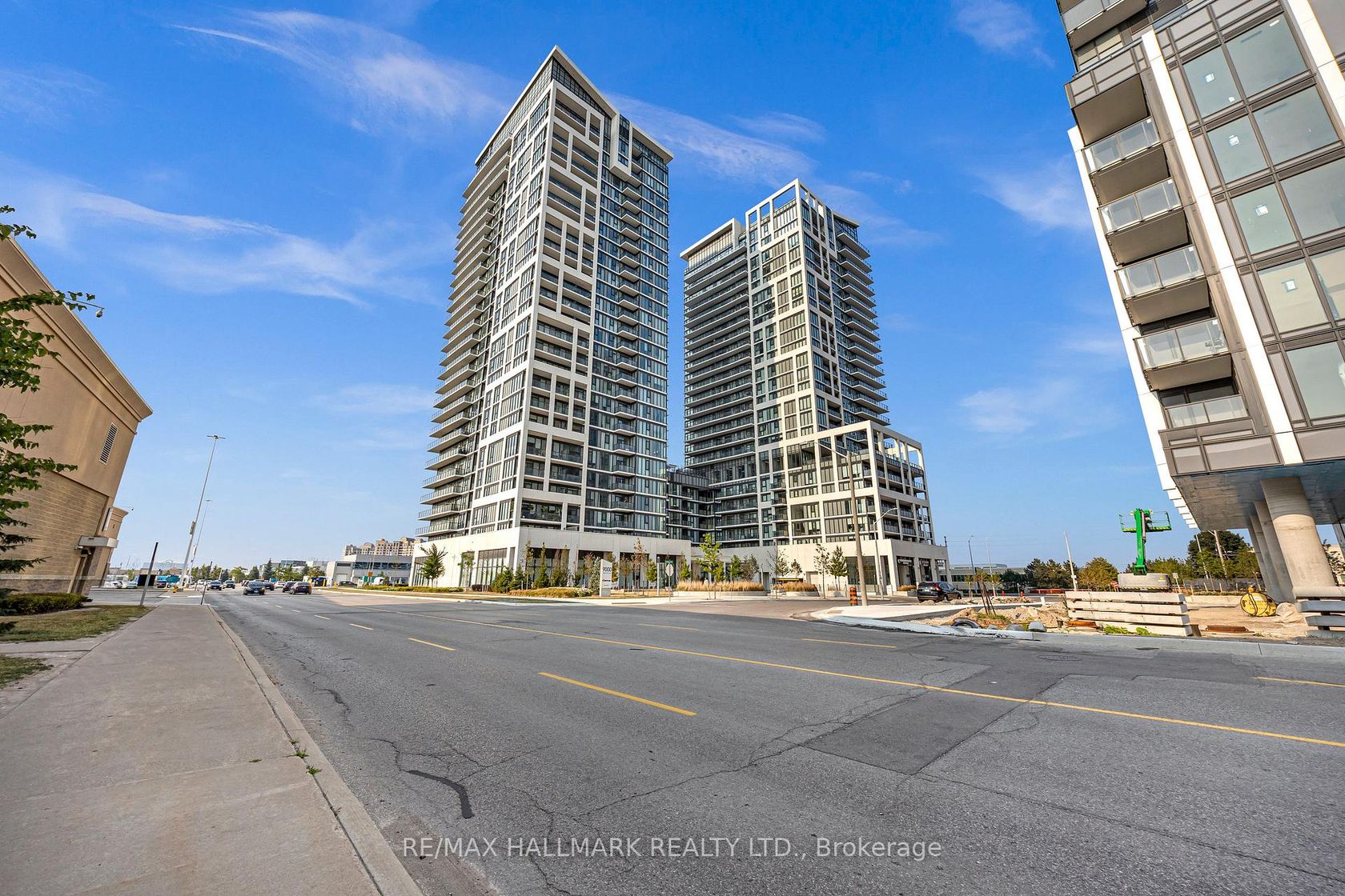 427 - 9000 Jane Street, Vellore Village, Vaughan 