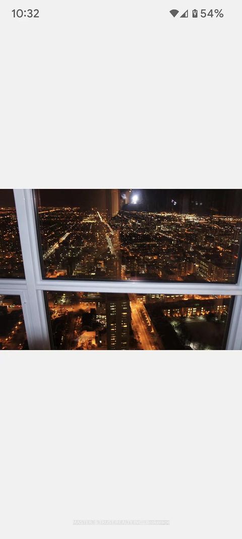 Photo 18 at 5504 - 386 Yonge Street, Bay Street Corridor, Toronto Photo 18 at 5504 - 386 Yonge Street, Bay Street Corridor, Toronto