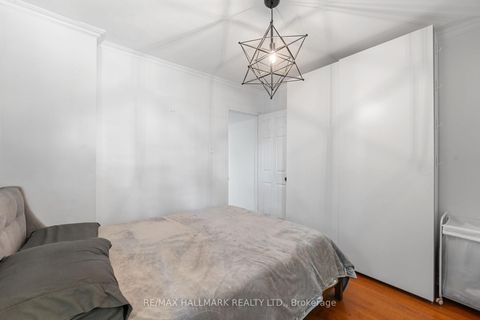 Photo 9 at 76 Browning Avenue, Danforth, Toronto