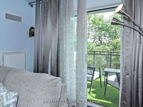 Photo 34 at 404 - 2 Maison Parc Court, Lakeview Estates, Vaughan