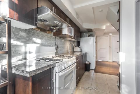 Photo 6 at 426 Brunswick Avenue, Annex, Toronto