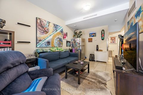 Photo 10 at 426 Brunswick Avenue, Annex, Toronto