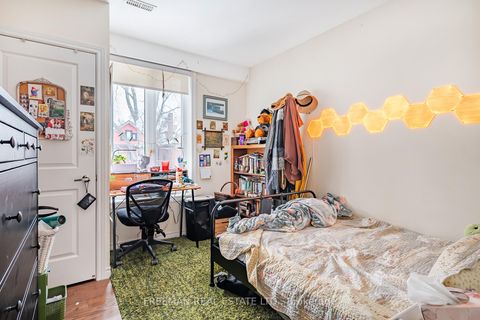 Photo 17 at 426 Brunswick Avenue, Annex, Toronto