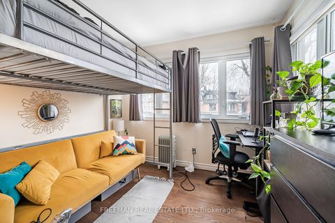 Photo 19 at 426 Brunswick Avenue, Annex, Toronto