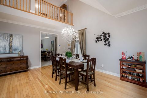 Photo 7 at 48 Braden Way, Vellore Village, Vaughan