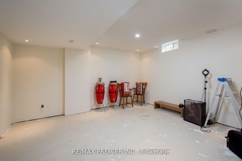 Photo 28 at 48 Braden Way, Vellore Village, Vaughan