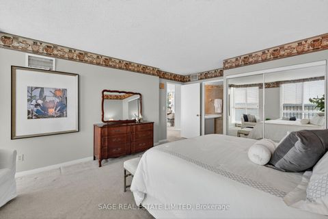 Photo 12 at 706 - 150 Dunlop Street E, City Centre, Barrie