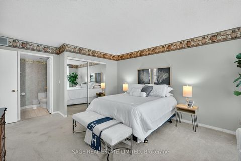 Photo 13 at 706 - 150 Dunlop Street E, City Centre, Barrie