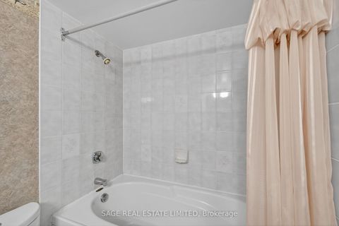 Photo 15 at 706 - 150 Dunlop Street E, City Centre, Barrie