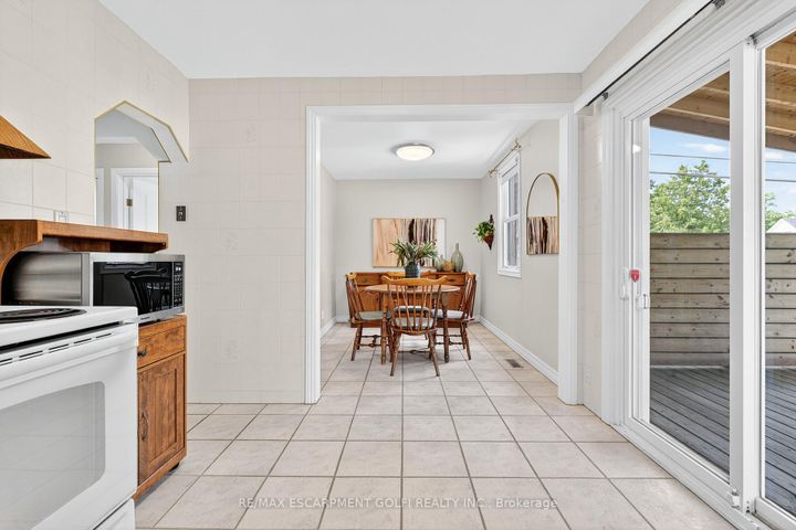 Photo 9 at 56 West 1st Street, Buchanan, Hamilton