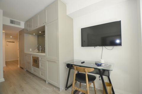 Photo 9 at 713 - 155 Yorkville Avenue, Annex, Toronto