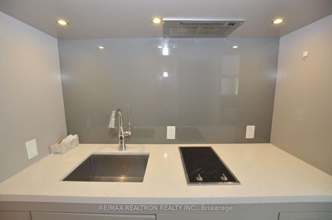 Photo 10 at 713 - 155 Yorkville Avenue, Annex, Toronto