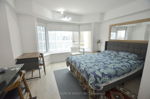 Photo 14 at 713 - 155 Yorkville Avenue, Annex, Toronto