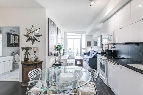 Photo 2 at 3611 - 21 Iceboat Terrace, Waterfront Communities C1, Toronto