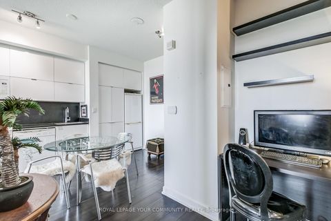 Photo 9 at 3611 - 21 Iceboat Terrace, Waterfront Communities C1, Toronto