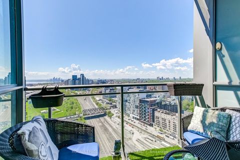 Photo 15 at 3611 - 21 Iceboat Terrace, Waterfront Communities C1, Toronto