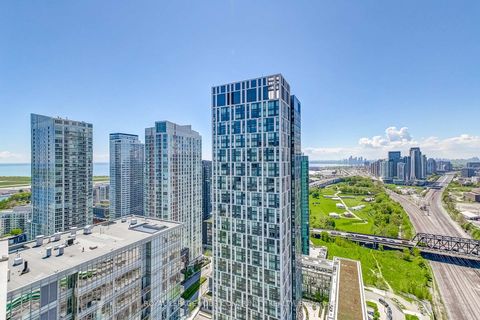Photo 16 at 3611 - 21 Iceboat Terrace, Waterfront Communities C1, Toronto
