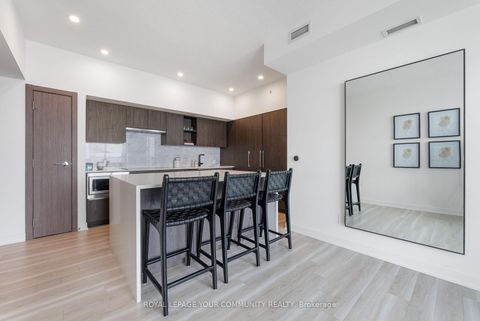 Photo 4 at 3615 - 17 Bathurst Street, Waterfront Communities C1, Toronto