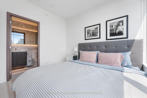 Photo 15 at 3615 - 17 Bathurst Street, Waterfront Communities C1, Toronto