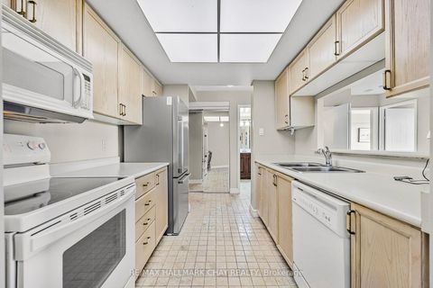 Photo 5 at 205 - 65 Ellen Street, Lakeshore, Barrie